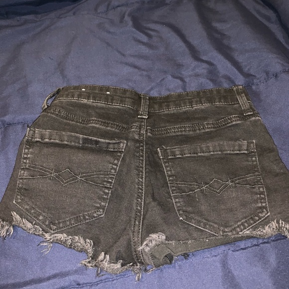 Shorts - Picture 2 of 2